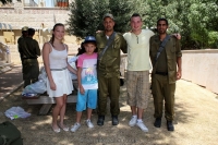 14-08-01-sannikovsland-visit-soldiers-sderot-4
